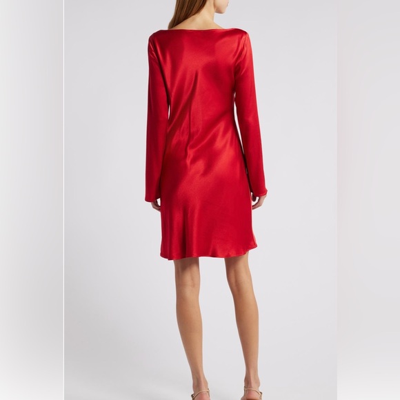 Rails‎ Alessandra Long Sleeve Ruched Satin Dress mini knee length Red medium NWT - Picture 2 of 4